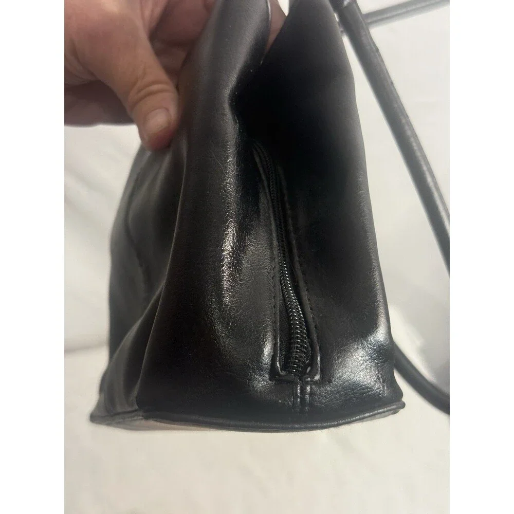 Koltov Handbag Color Black